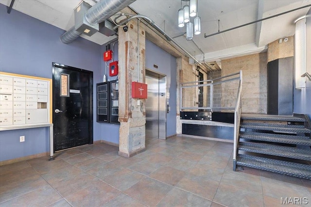 1619 Washington Ave Unit 805, Saint Louis, MO 63103 - building lobby with a towering ceiling