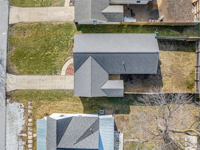 aerial view of property and surrounding area