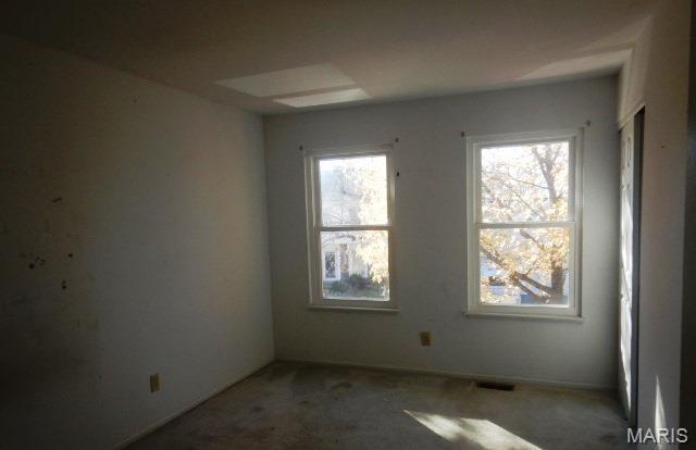 16 Garden Gate Ct, Saint Peters, MO 63304 - unfurnished room featuring carpet