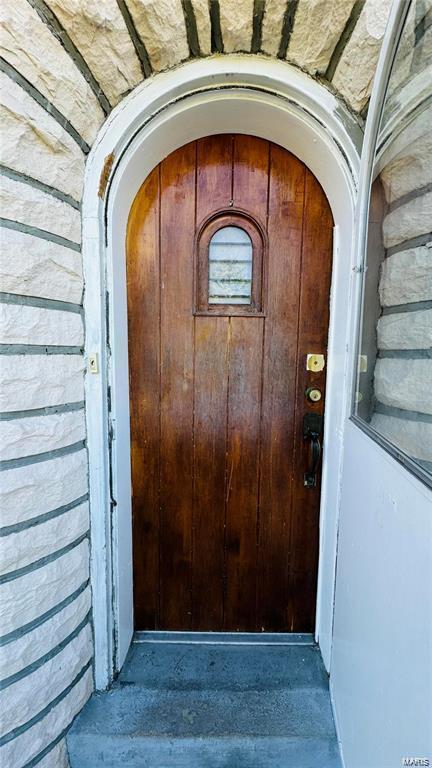 4469 Grace Ave, Saint Louis, MO 63116 - photo 3