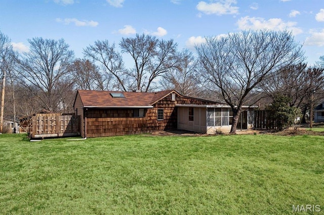 2013 Lily Ave, Saint Louis, MO 63122 - back of house with a sunroom