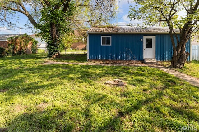205 W 2nd St N, Wright City, MO 63390 - view of outbuilding with an outdoor structure