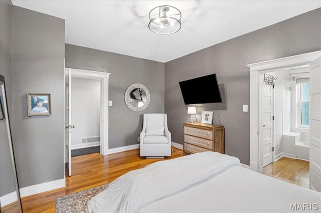 10002 Litzsinger Rd, Ladue, MO 63124 - photo 38