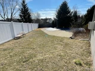 view of fenced backyard