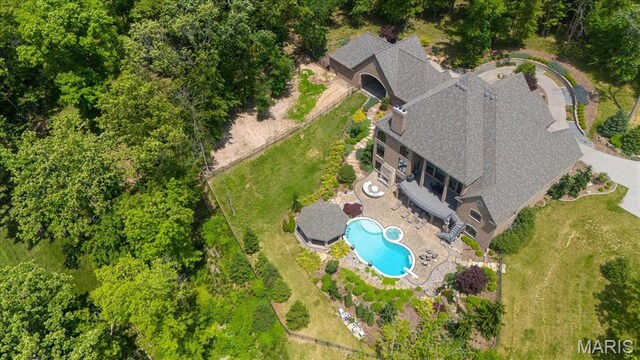 2535 S Lindbergh Blvd, Saint Louis, MO 63131 - aerial view of property and surrounding area with a pool