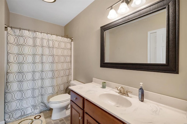 12054 Anthonies Mill Rd, Bourbon, MO 65441 - full bathroom featuring toilet, vanity, and a shower with shower curtain