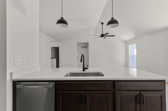 368 Winding Bluffs Ct, Fenton, MO 63026 - photo 4