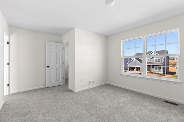 317 Winding Bluffs Ct, Fenton, MO 63026 - unfurnished room featuring carpet floors and baseboards