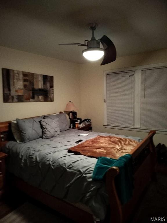 6711 Daiber St, Saint Louis, MO 63121 - bedroom featuring a ceiling fan