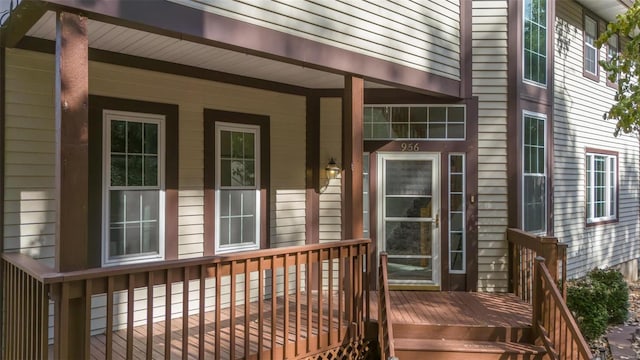 property entrance with a porch