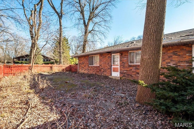 32 Briarcliffe Dr, Collinsville, IL 62234 - view of property exterior featuring brick siding