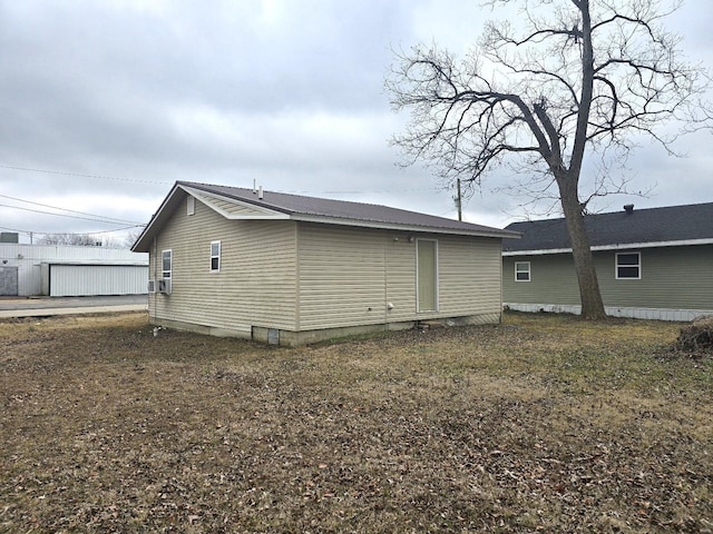 513 N E St, Poplar Bluff, MO 63901 - view of property exterior with crawl space
