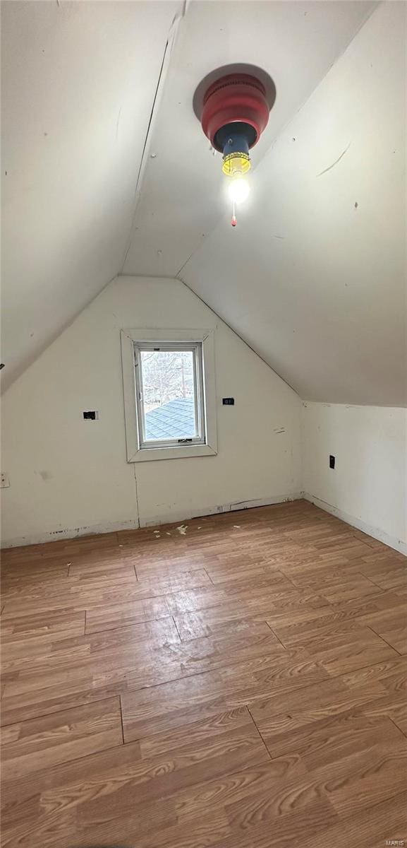 117 Pine St, Sullivan, MO 63080 - additional living space featuring lofted ceiling and light wood-type flooring