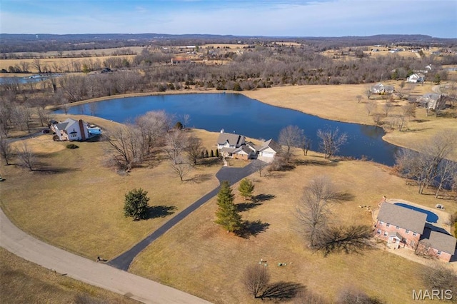 4645 Quail Run Rd, Farmington, MO 63640 - aerial view of property and surrounding area featuring a large body of water