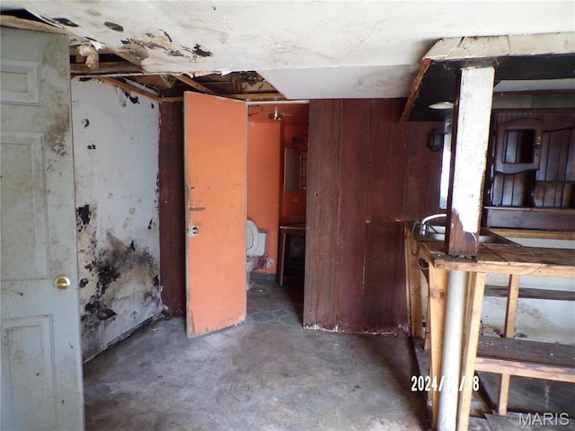 6045 Ozark Dr, High Ridge, MO 63049 - spare room featuring concrete flooring
