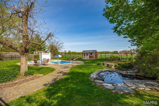 807 W Miller Dr, Staunton, IL 62088 - view of yard with an outdoor structure and a shed