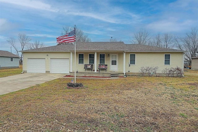 918 Susan St, Dexter, MO 63841 - ranch-style house with covered porch, a garage, driveway, and a front yard