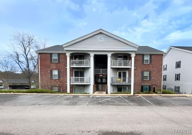 7507 Triwoods Dr Unit J, Saint Louis, MO 63119 - view of property with uncovered parking