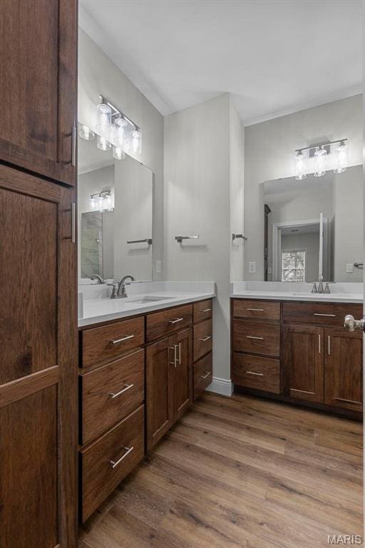 4 Creekside Way, Cape Girardeau, MO 63701 - full bath with two vanities and wood finished floors