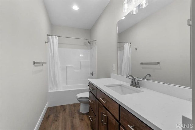 4 Creekside Way, Cape Girardeau, MO 63701 - bathroom featuring vanity, shower / tub combo with curtain, and wood finished floors