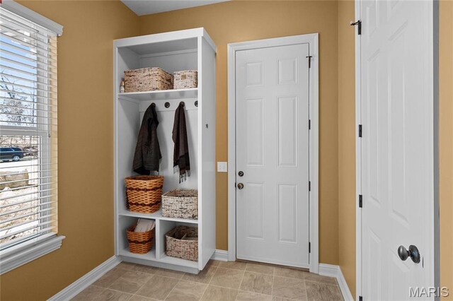 4349 Murdoch Ln, Augusta, MO 63332 - mudroom featuring baseboards