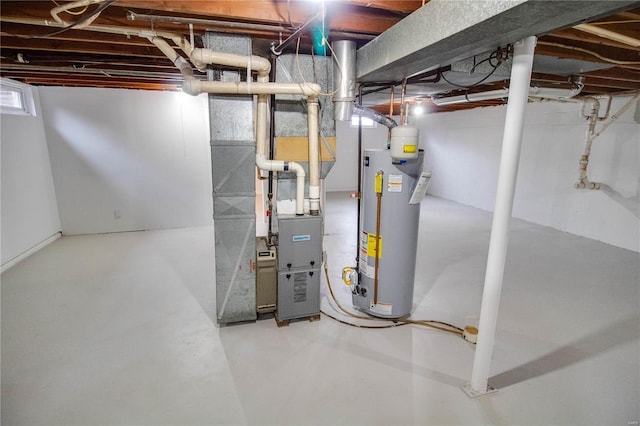 429 Oak St, East Alton, IL 62024 - utility room featuring water heater