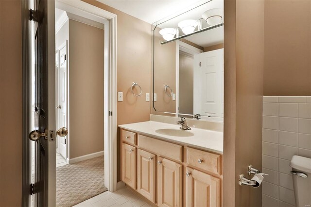 11920 Old Ballas Rd Unit 202, Saint Louis, MO 63141 - bathroom featuring vanity and toilet