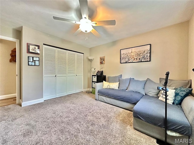 6 Ravenwood Cir, Ofallon, IL 62269 - carpeted living room featuring a ceiling fan and baseboards