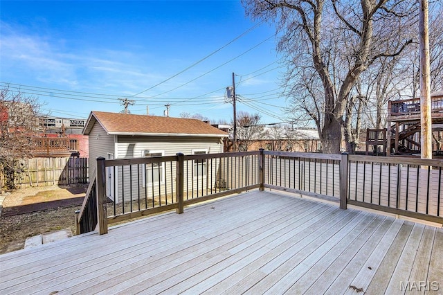 1317 Shenandoah Ave, Saint Louis, MO 63104 - wooden terrace with a fenced backyard and an outdoor structure