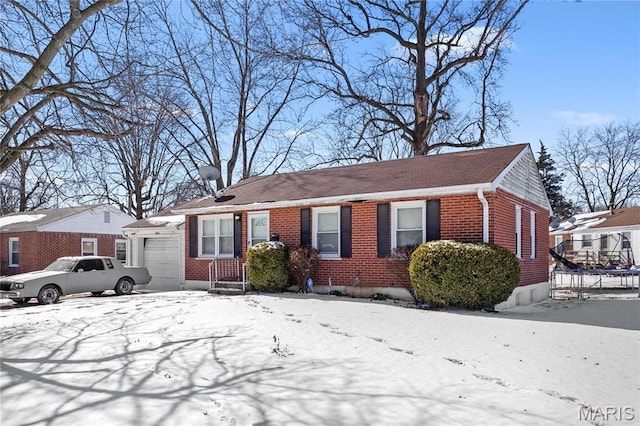 9345 Nelan Dr, Saint Louis, MO 63137 - photo 2