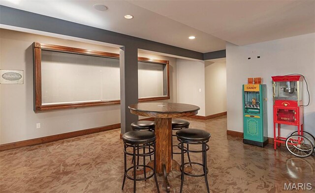 9606 Klings Ct, Mascoutah, IL 62258 - dining area featuring baseboards and recessed lighting