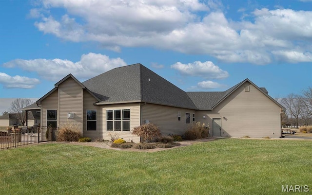 9606 Klings Ct, Mascoutah, IL 62258 - rear view of house featuring roof with shingles