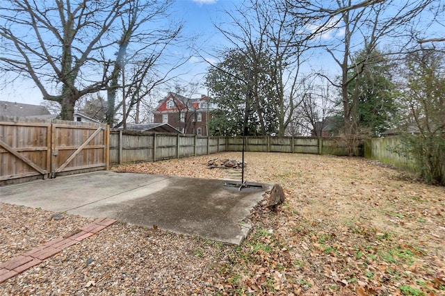 34 N Fountain Cpe, Girardeau, MO 63701 - fenced backyard with a gate and a patio area