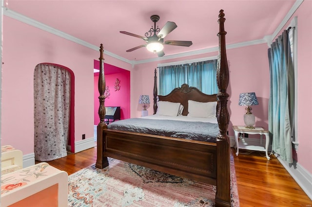 34 N Fountain Cpe, Girardeau, MO 63701 - bedroom with ornamental molding, wood finished floors, a ceiling fan, and baseboards