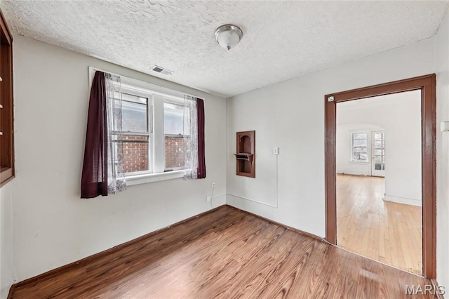 4655 Farlin Ave, Saint Louis, MO 63115 - photo 29