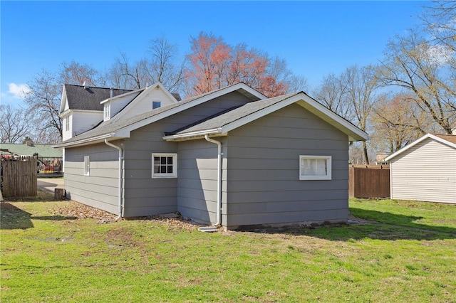 211 E Alton St, Marine, IL 62061 - back of property featuring roof with shingles