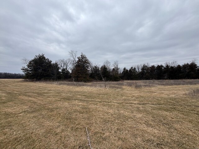 2 Redwood Trl, Monroe City, MO 63456