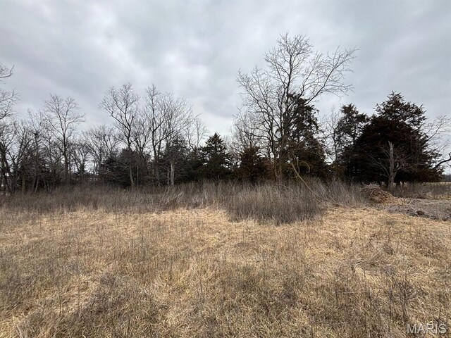 2 Redwood Trl, Monroe City, MO 63456