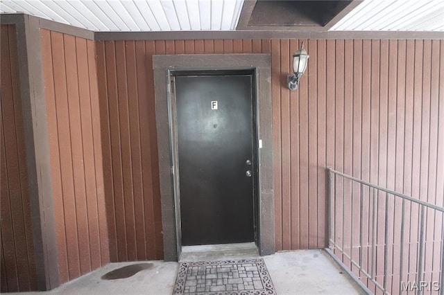 1090 Mersey Bend Dr Unit F, Saint Louis, MO 63129 - view of property entrance