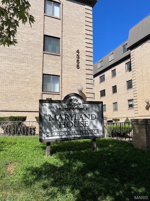 4355 Maryland Ave Unit 401, Saint Louis, MO 63108 - photo 1