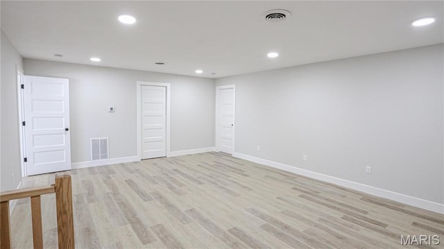 20167 County Road 7300, Newburg, MO 65560 - empty room with light wood finished floors, recessed lighting, and baseboards