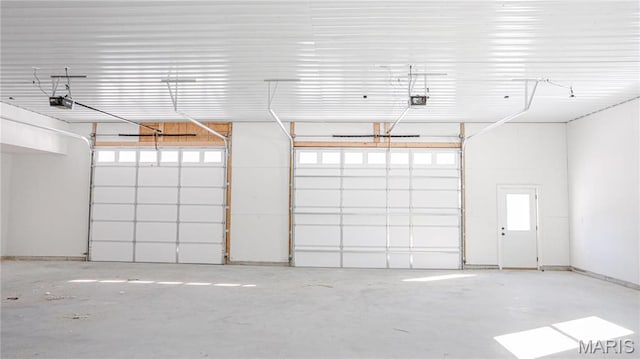 20167 County Road 7300, Newburg, MO 65560 - garage with a garage door opener