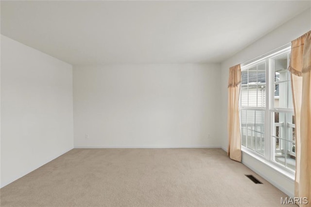 1 Ashbury Crossing Ct, Florissant, MO 63034 - unfurnished room with light colored carpet