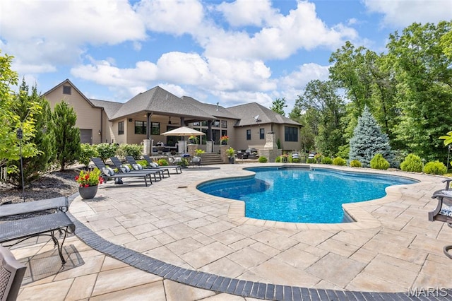 130 Foristell Ridge Ct, Foristell, MO 63348 - outdoor pool with a patio
