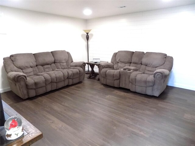 1002 Cypress Dr, Rolla, MO 65401 - living area with wood finished floors, recessed lighting, and baseboards