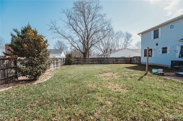 view of yard featuring central AC