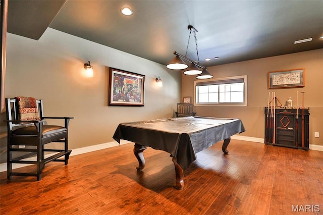 1120 Franklin Ave, Edwardsville, IL 62025 - rec room featuring hardwood / wood-style flooring, billiards table, and recessed lighting