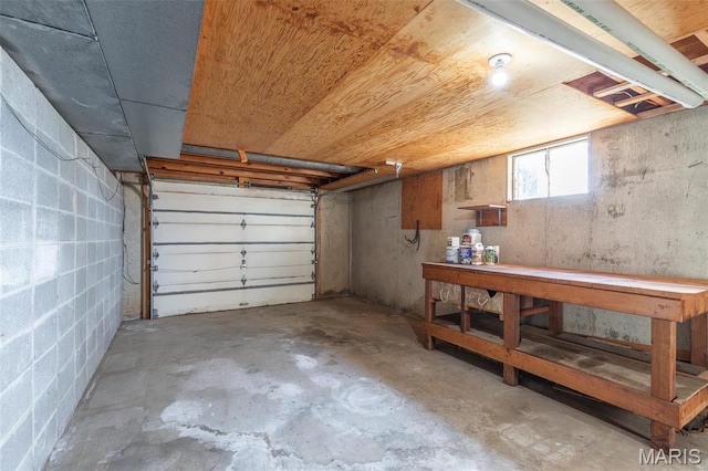2125 Barron Rd, Poplar Bluff, MO 63901 - view of garage
