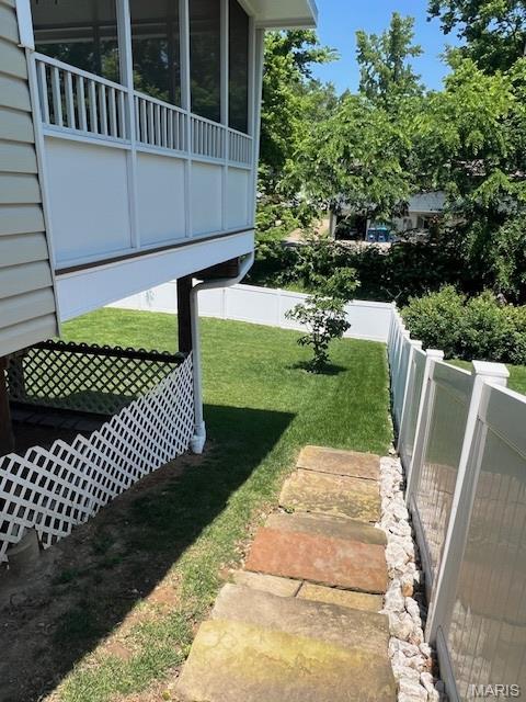 1211 Dorne Dr, Manchester, MO 63021 - view of yard