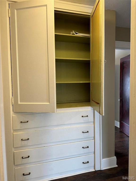 7119 Lexington Ave, Normandy, MO 63121 - view of closet